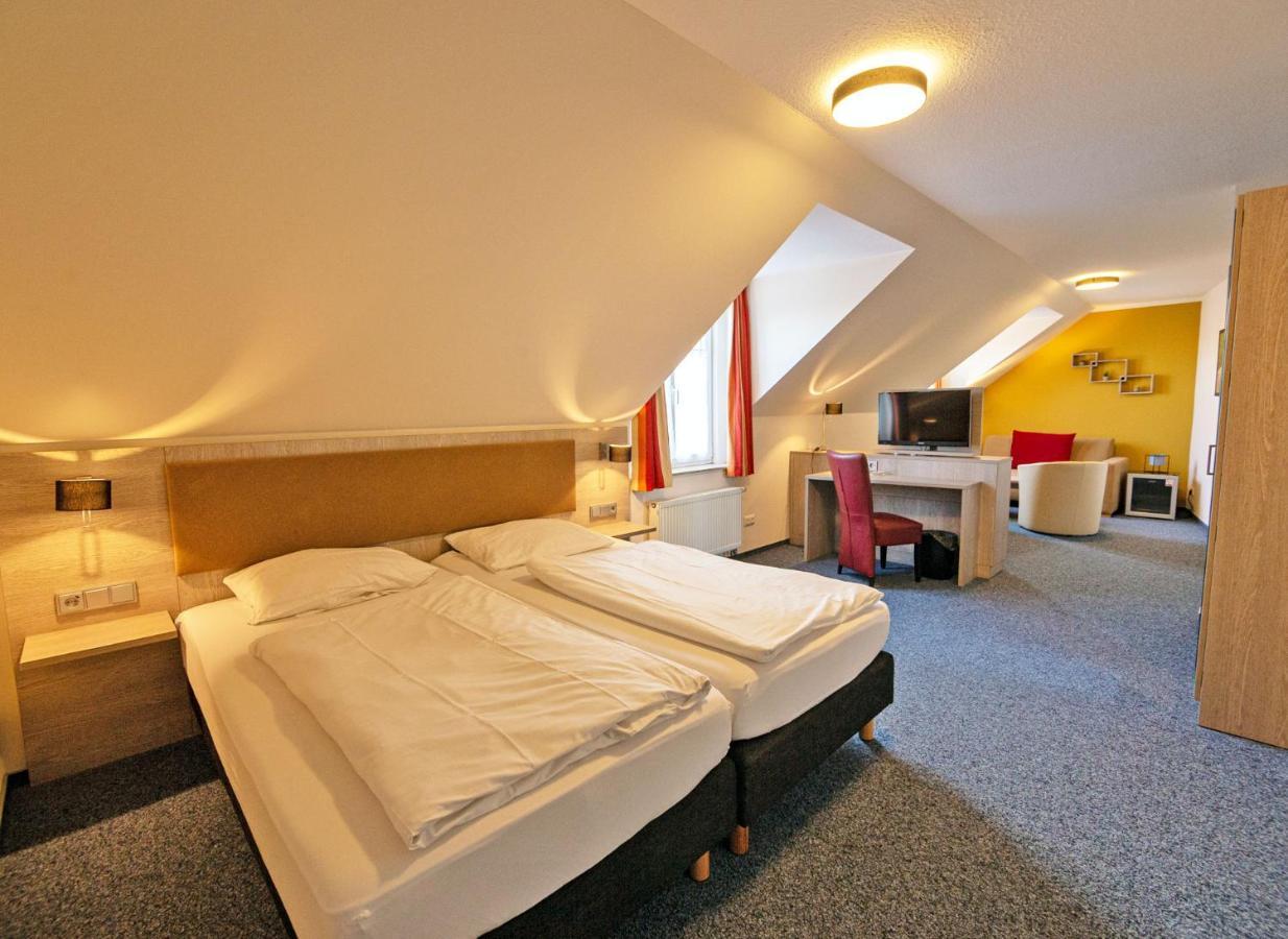 Hotel Zur Sonne Waren  Kültér fotó